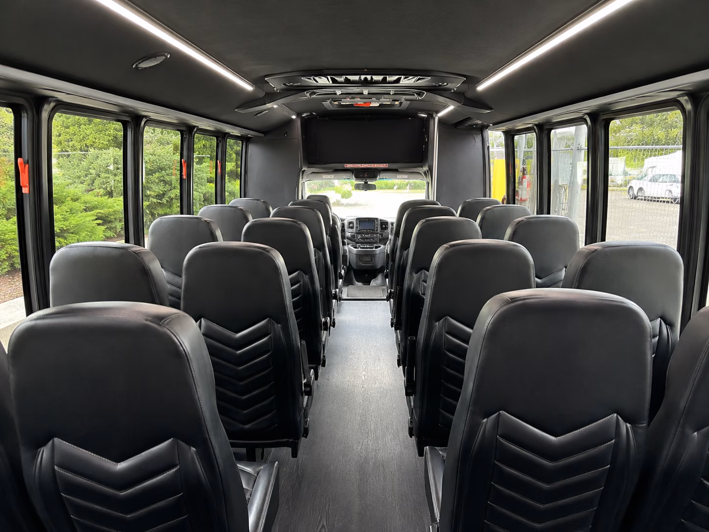 simi valley airport shuttle bus rentals for private groups